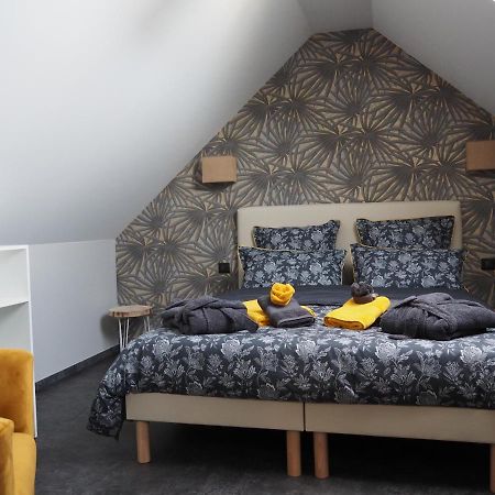 Gite Le Renouveau Avec Jacuzzi Privatif Laveline Exterior foto